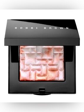 Bobbi Brown Highlighting Powder in Pink Glow NEW